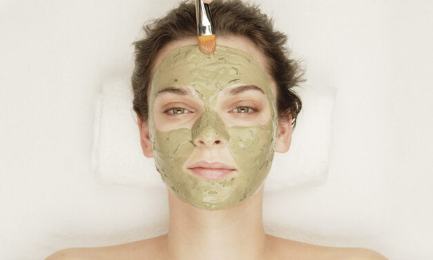 Jak oživit pleť po zimě? Už jste někdy zažili profesionální ošetření pleti?